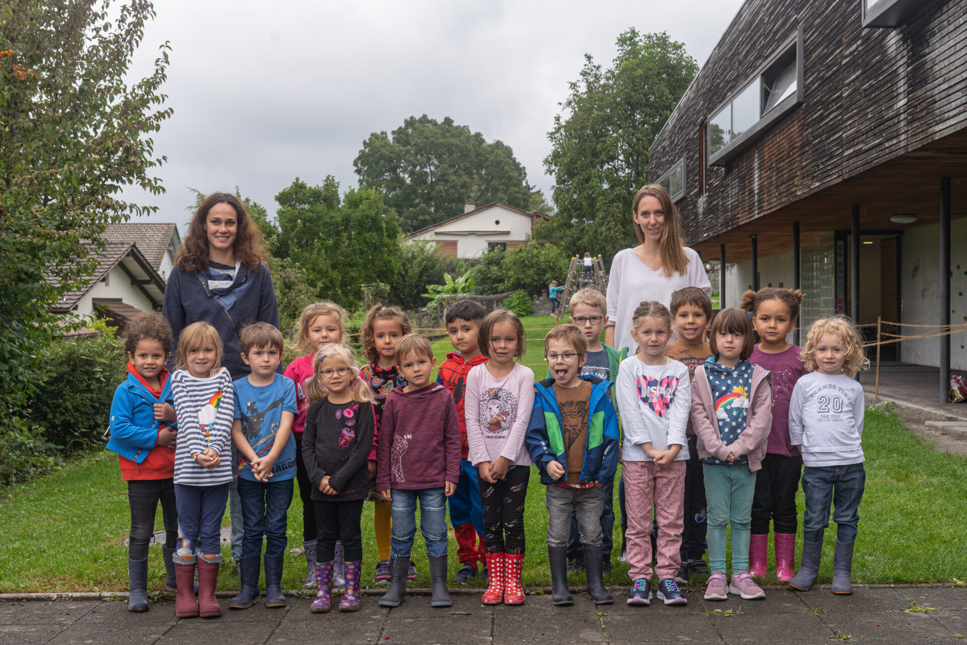 Klassenfotos Kindergarten – Schule Zizers